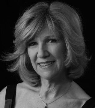 Ginny-bw Ginny-bw